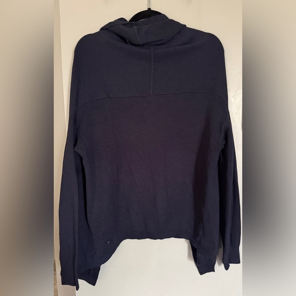 Lululemon Cabin Yogi Wrap Navy Sweater - Picture 6 of 9